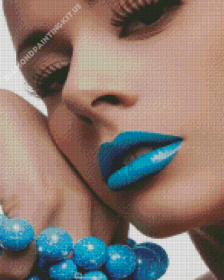 Woman With Blue Lips Diamond Paintings